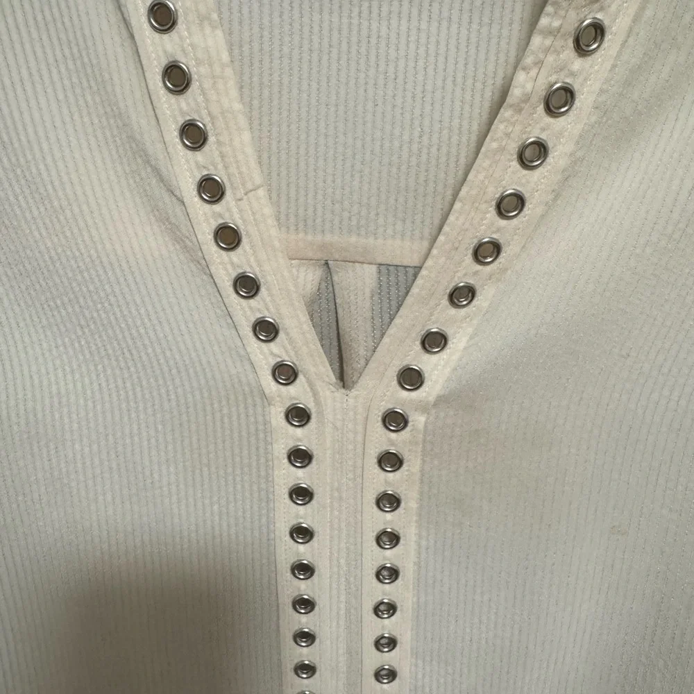 Veronica Beard Silk Blouse Cream Studded Trim Long Sleeve Boho Top - Picture 2 of 11